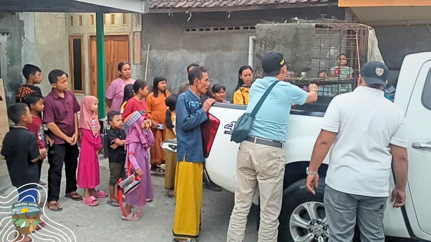 Banner Jejak Terakhir di Halaman Rumah, Langkah Pertama Menuju Rehabilitasi