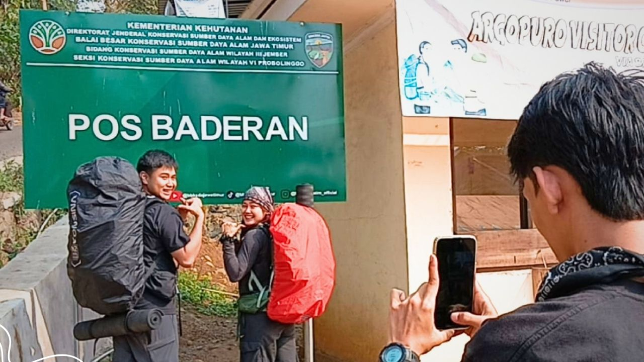 Banner Menaklukkan Ego Di Kaki Argopuro
