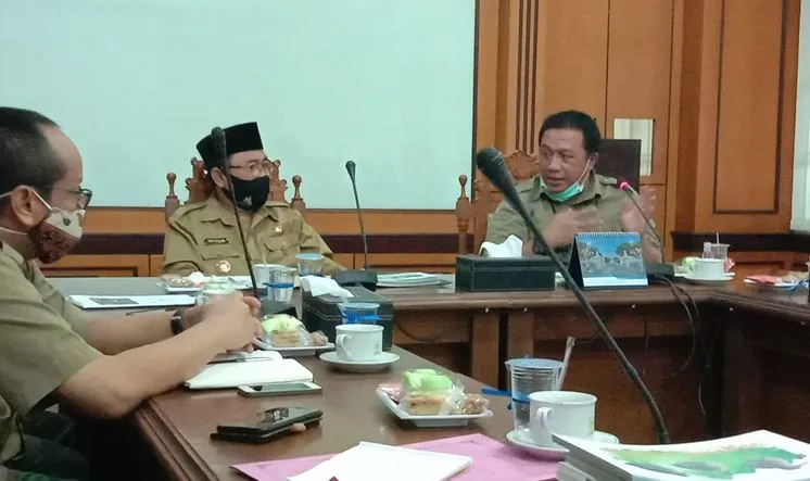 Banner Bupati Kulon Progo Tegaskan Dukungan Terhadap Upaya Konservasi Satwa Liar