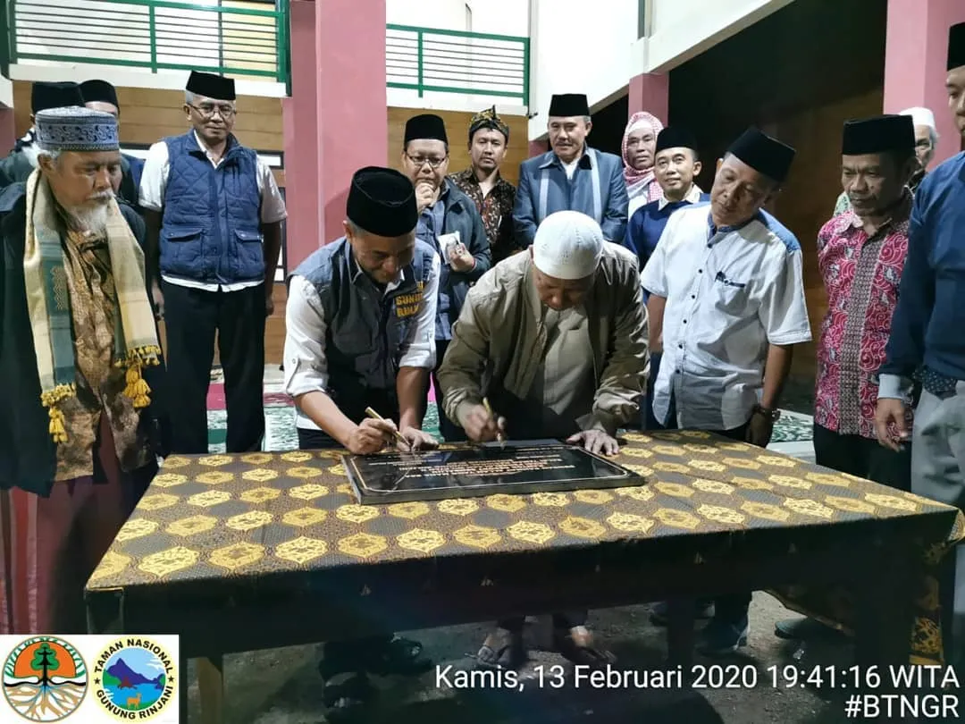 Banner Wajah Baru Kantor Resort Sembalun Pasca Gempa