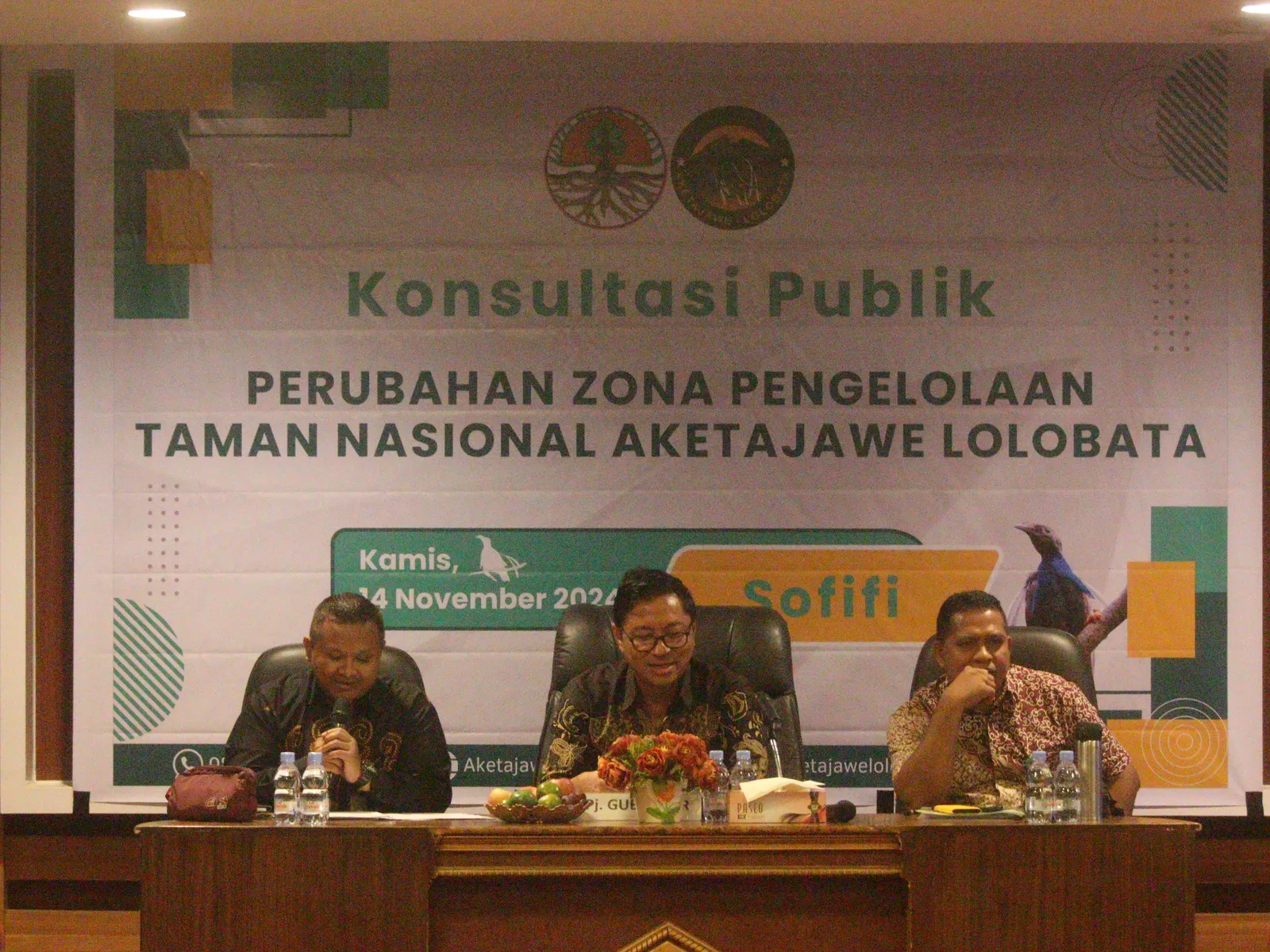 Banner Mantapkan Revisi Zonasi Kawasan TN Aketajawe Lolobatan dengan Konsultasi Publik