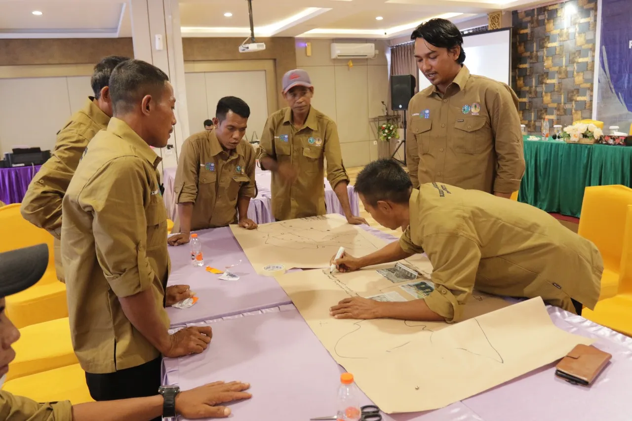 Banner Memperkuat Pelibatan Masyarakat Lokal Sekitar TN Moyo Satonda