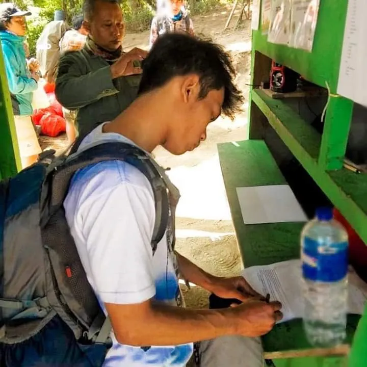 Banner Apuy, Siap Tingkatkan Layanan Pendakian Gunung Ciremai