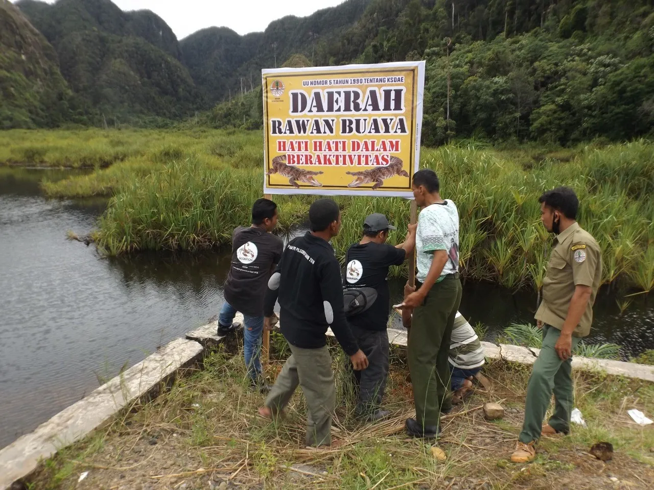 Banner Antisipasi Konflik, BBKSDA Sumut Pasang Papan Peringatan Daerah Rawan Buaya