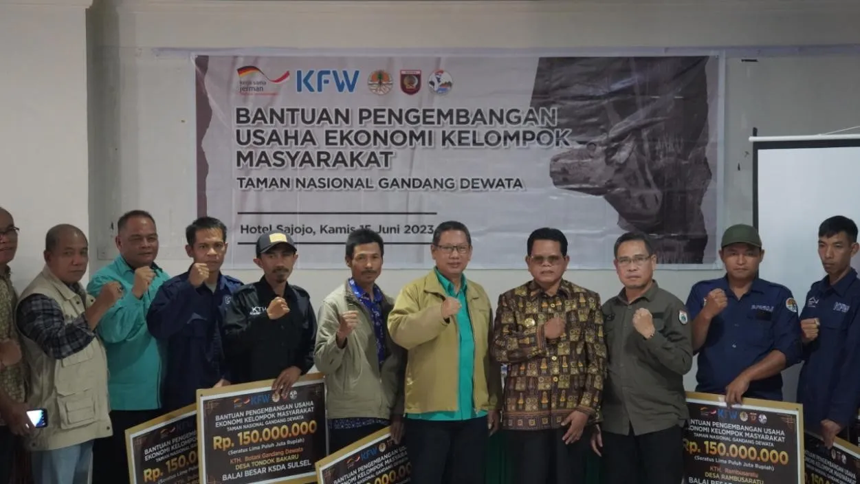 Banner Bantuan Ekonomi Produktif Masyarakat Desa Penyangga TN Gandang Dewata