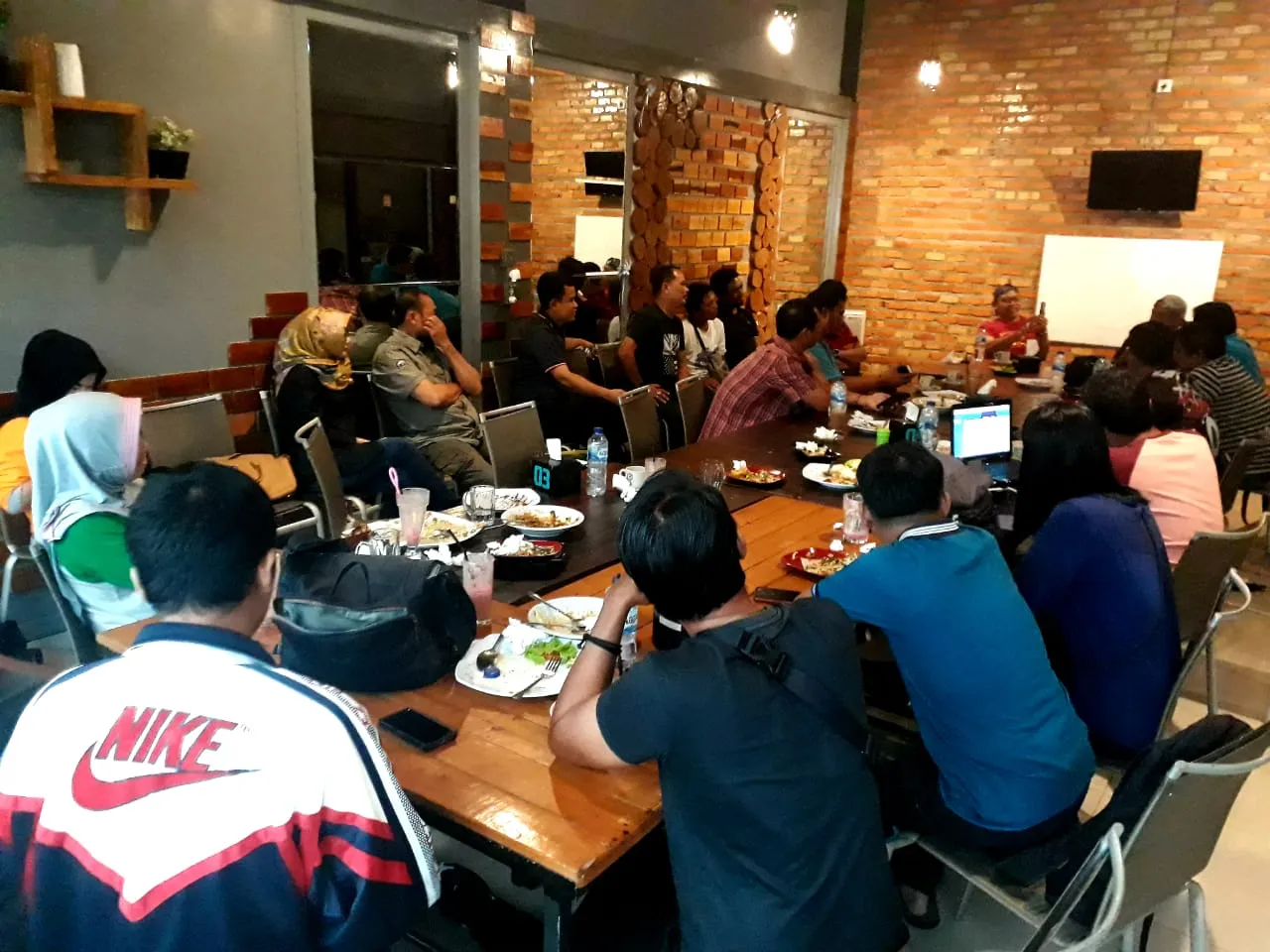 Banner Ngopi Bareng Kawan Kawan Media