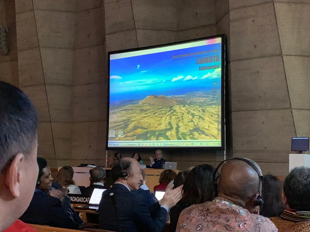 Banner Penetapan dan Deklarasi Dua Cagar Biosfer Baru pada 31st ICC Man and Biosphere Programme