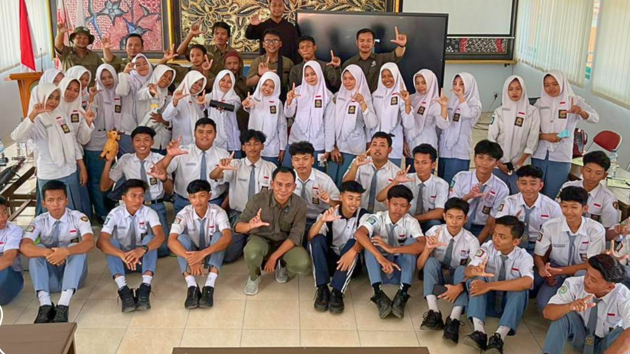 Banner Saat 33 Siswa Pamekasan ‘Disentuh’ Rahasia Satwa Liar Yang Selama Ini Tersembunyi