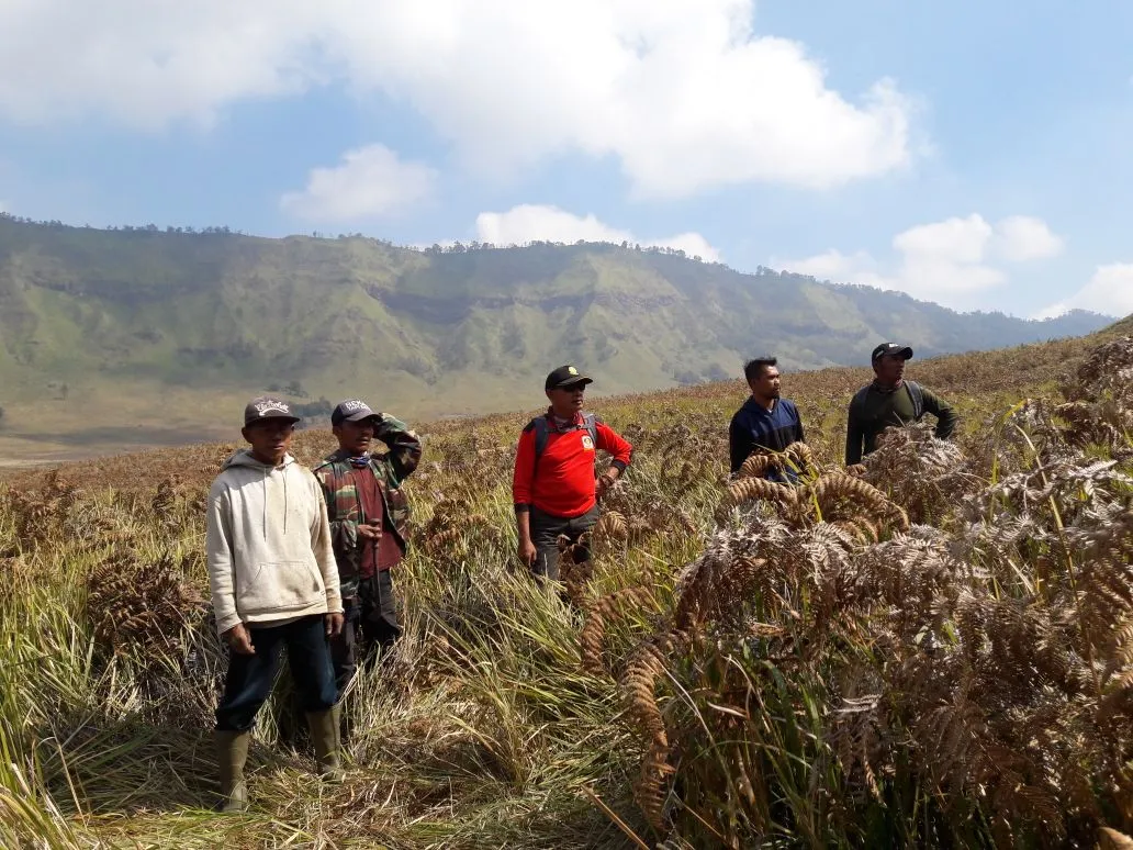 Banner Libur Lebaran TN Bromo Tengger Semeru Tetap Melaksanakan Patroli Pengamanan Kawasan