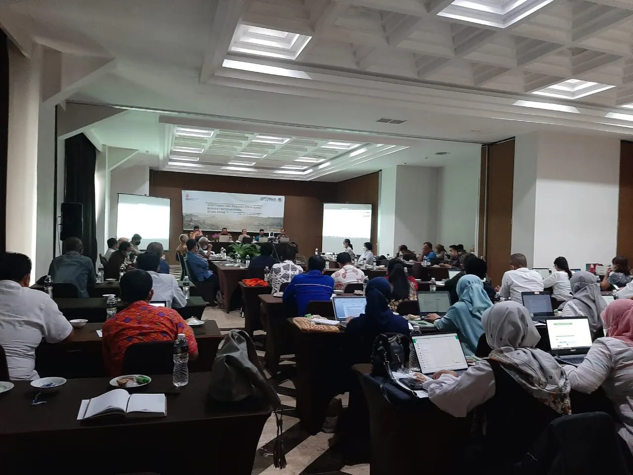 Banner Menuju Efektivitas Kerja Sama Internasional