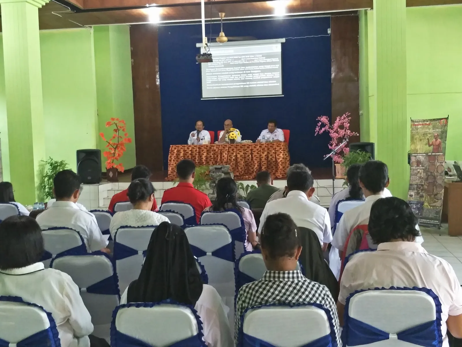 Banner Kerjasama Dalam Pengelolaan Kawasan Konservasi di Papua