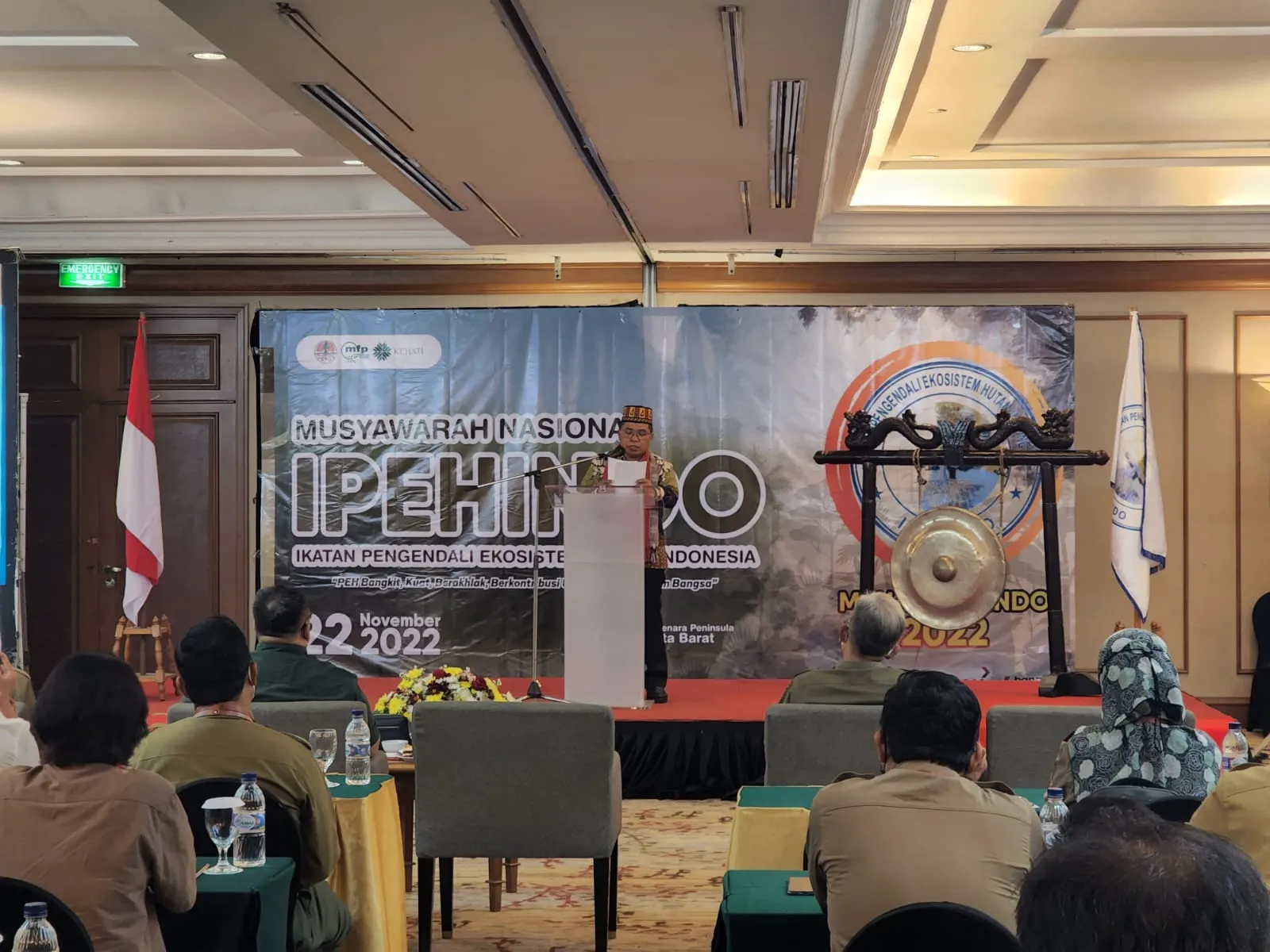 Banner Wamen KLHk Resmikan Munas IPEHINDO 2022