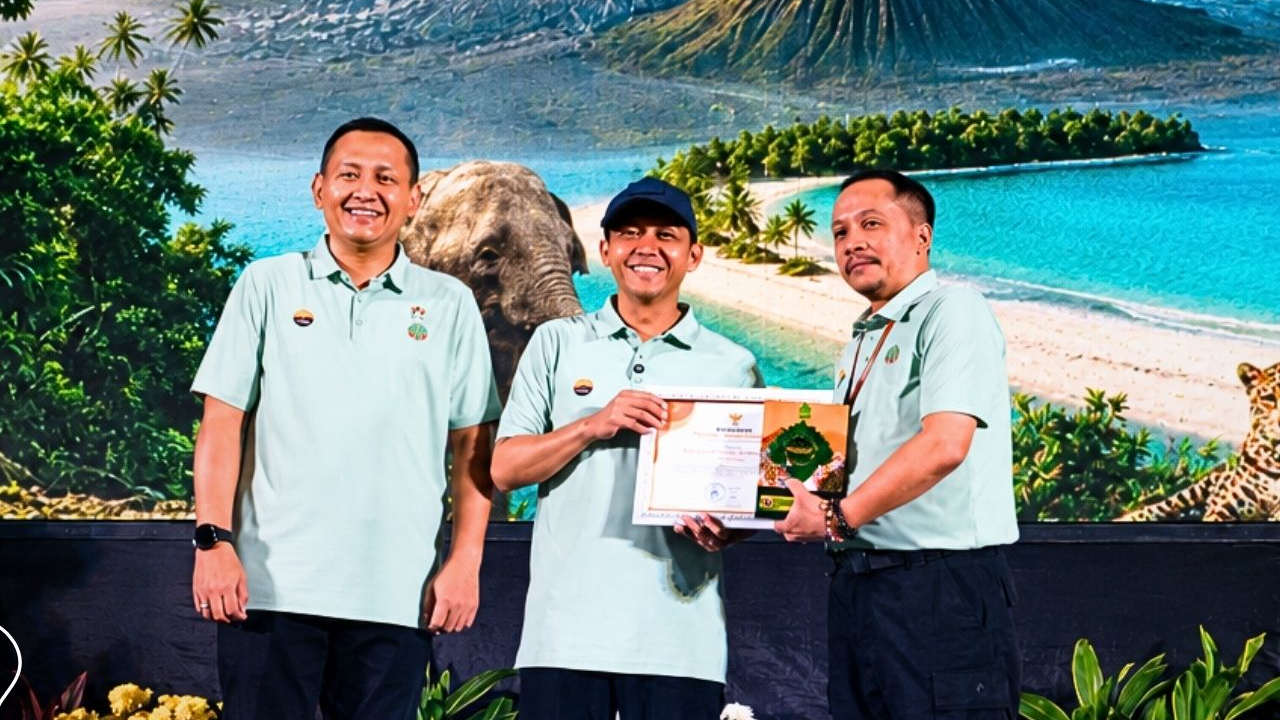 Banner Menjaga Alam Dimulai dari Layar, BBKSDA Jatim Raih Anugerah Konservasi Alam 2026