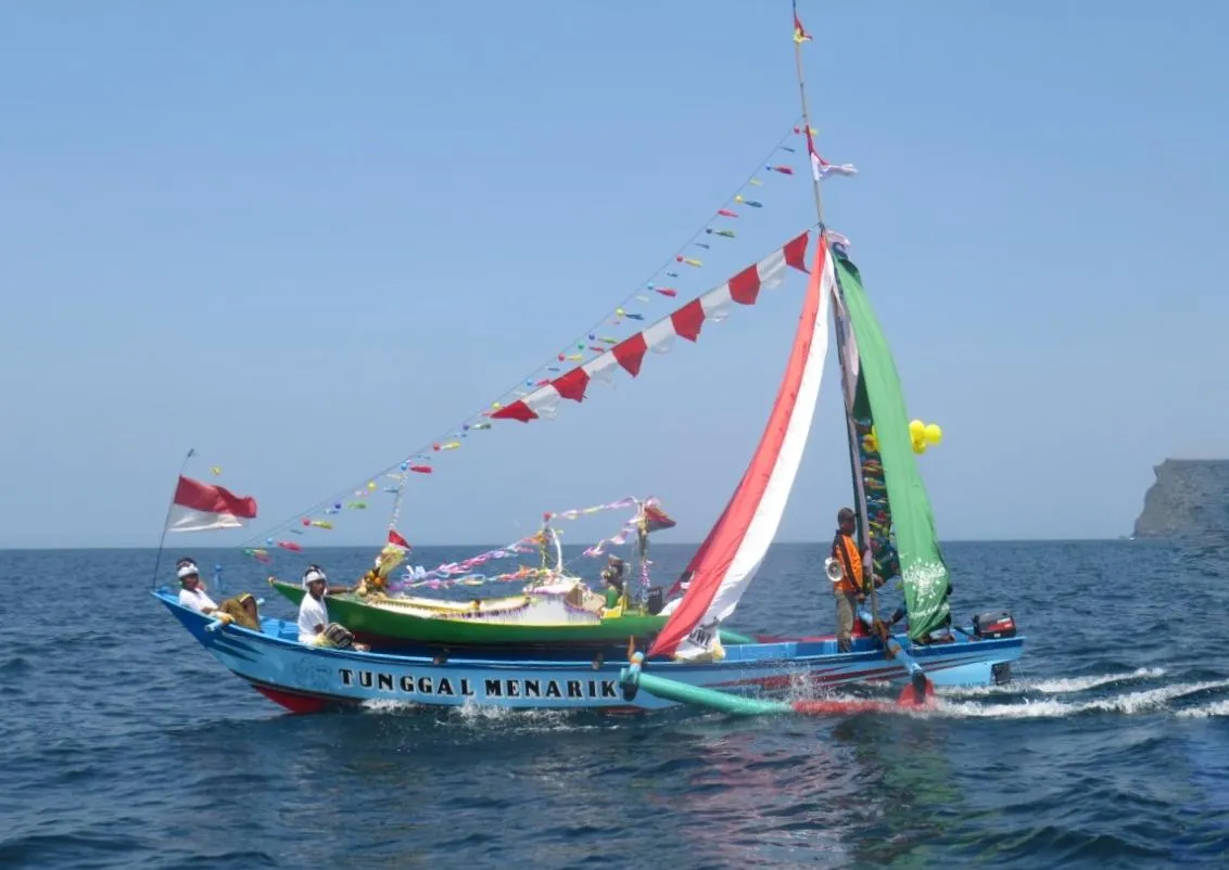 Banner Petik Laut Pantai Rajegwesi TN MerBeti