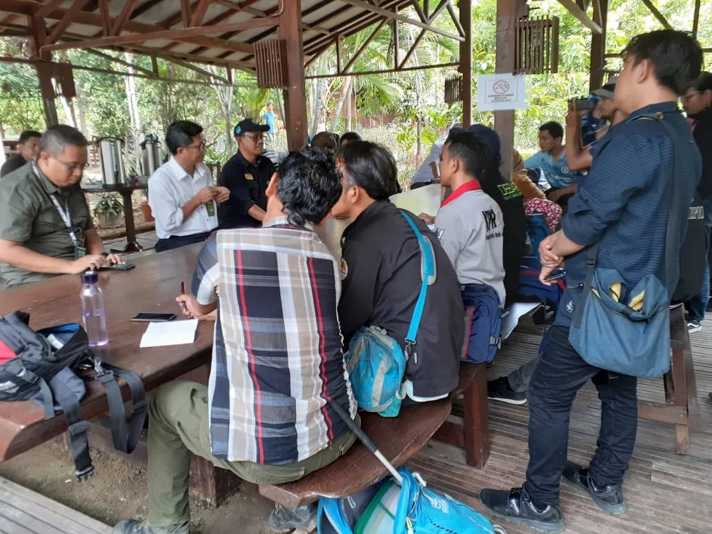 Banner Fenomena Kemunculan Ular di Pemukiman: Masyarakat Harus Bijak dalam Penanganannya
