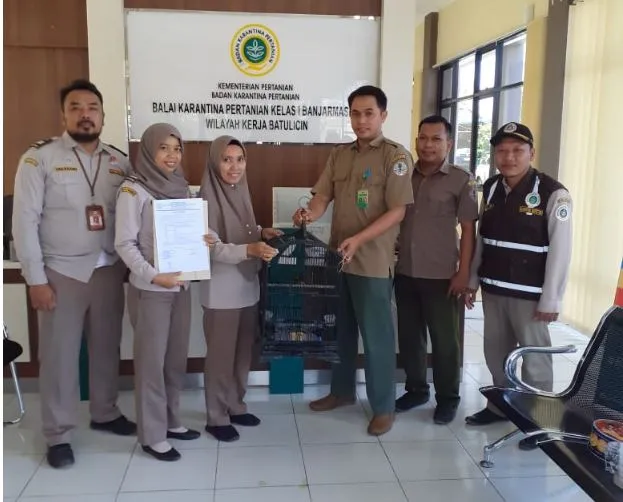 Banner SKW III TANAH BUMBU BERSAMA KARANTINA PERTANIAN AMANKAN SATWA DILINDUNGI