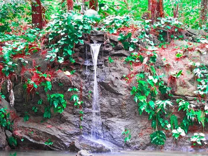 Banner Legenda Batu Asahan