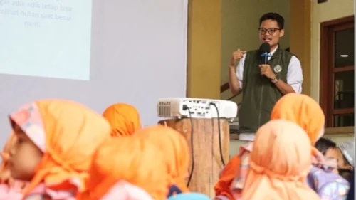Banner Artikel Rayakan 30 Tahun TN Kayan Mentarang, Balai TNKM Kenalkan Konservasi Sejak Dini